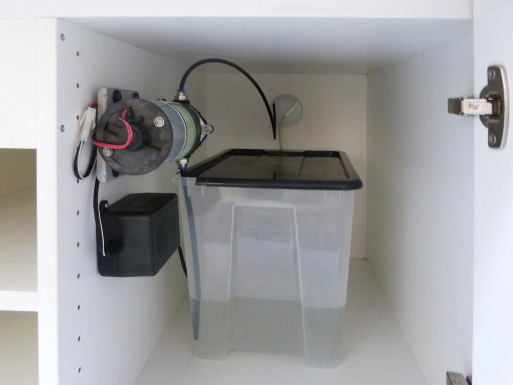 Beregnungsanlage im Unterschrank